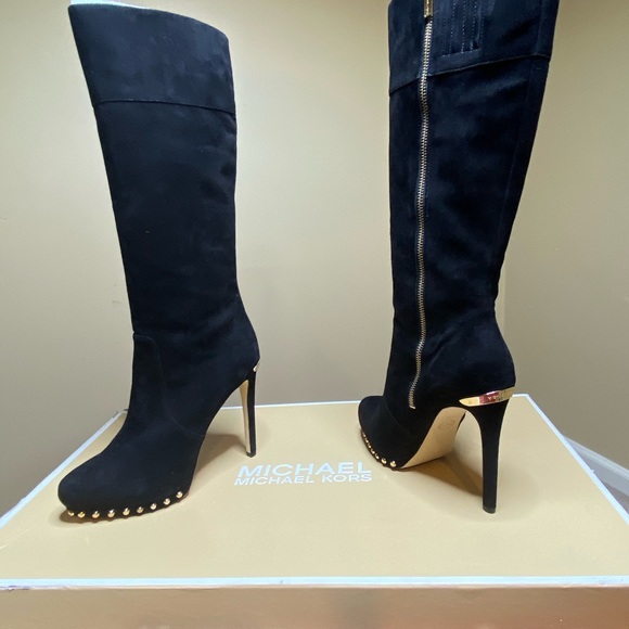 Michael KORS AILEE TALL BOOT - Picture 8 of 8